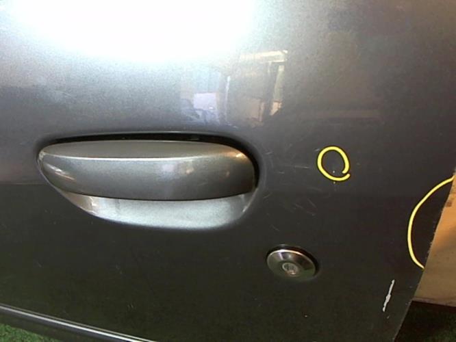Image Porte avant gauche - MITSUBISHI COLT 6