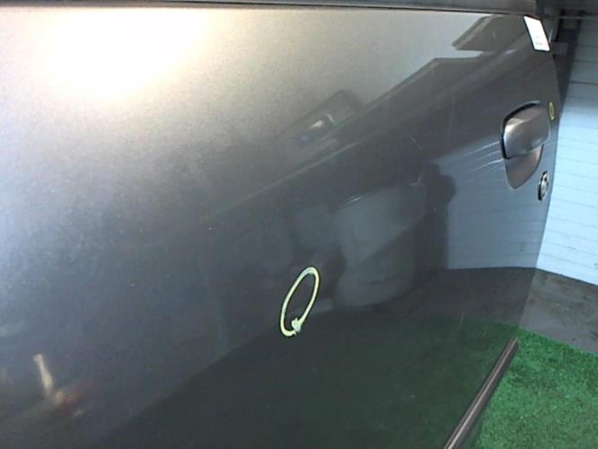 Image Porte avant gauche - MITSUBISHI COLT 6