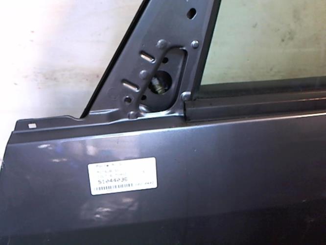 Image Porte avant gauche - MITSUBISHI COLT 6