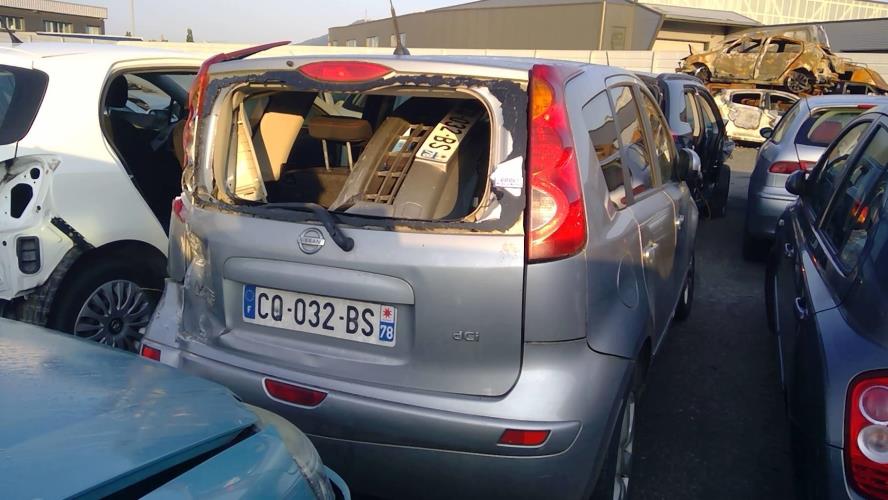 Image Trappe d'essence - NISSAN NOTE 1