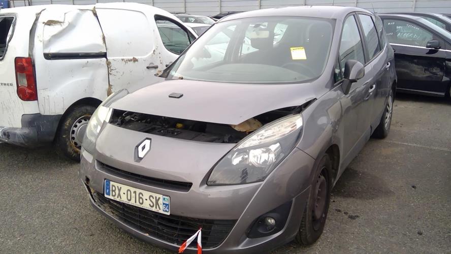 Image Capot - RENAULT GRAND SCENIC 3