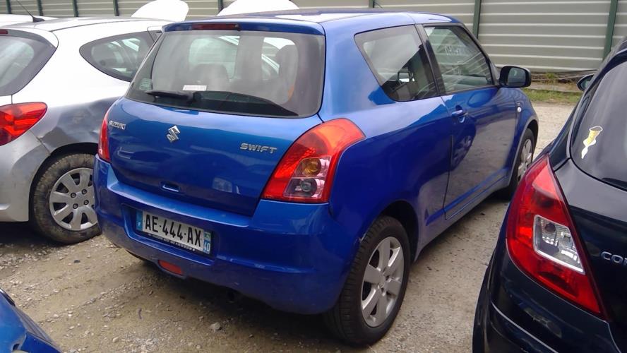 Image Feu arriere principal gauche (feux) - SUZUKI SWIFT 3