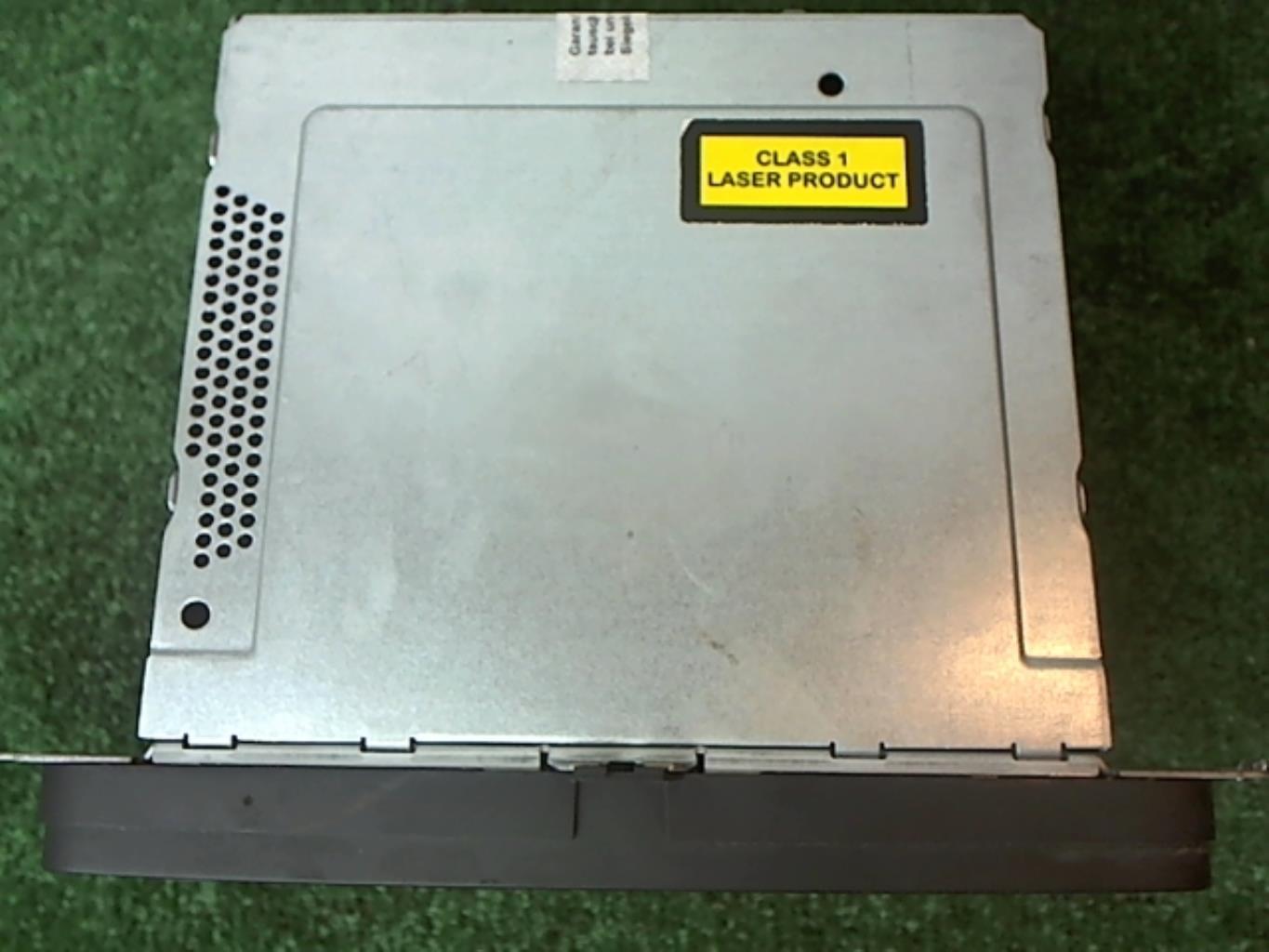 Autoradio originale VOLKSWAGEN PASSAT 5 BREAK Diésel - 1