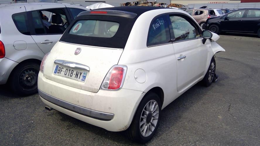 Image Trappe d'essence - FIAT 500 2