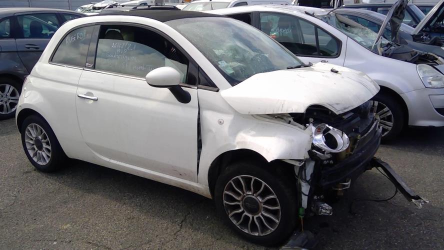 Image Trappe d'essence - FIAT 500 2