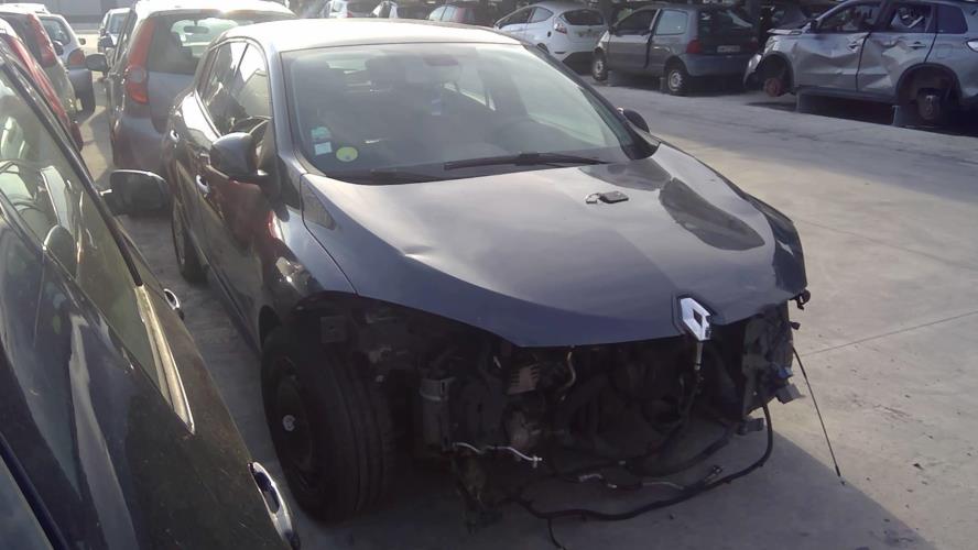 Image Trappe d'essence - RENAULT MEGANE 3