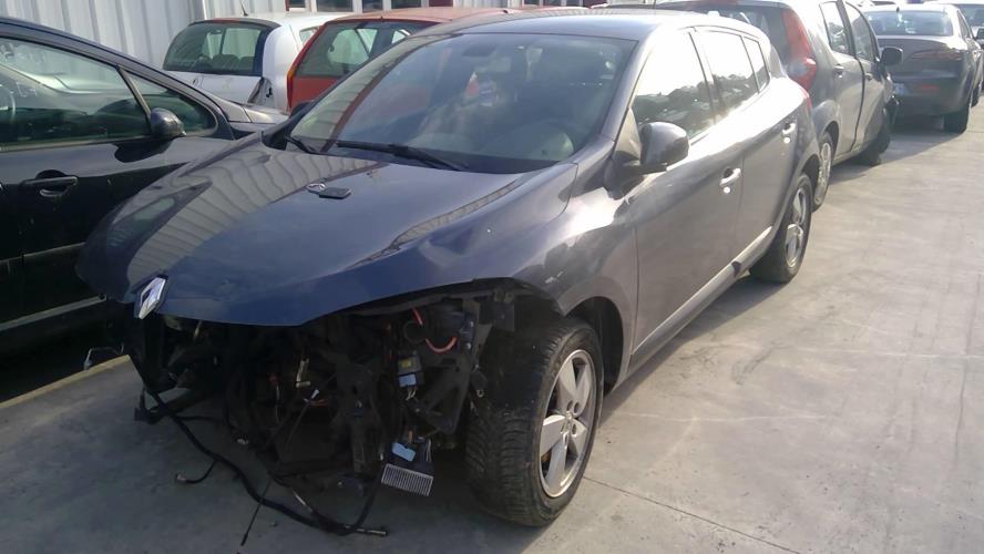 Image Trappe d'essence - RENAULT MEGANE 3