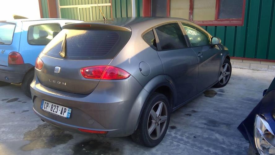 Image Feu arriere principal gauche (feux) - SEAT LEON 2