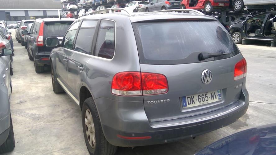 Image Pare choc arriere - VOLKSWAGEN TOUAREG 1