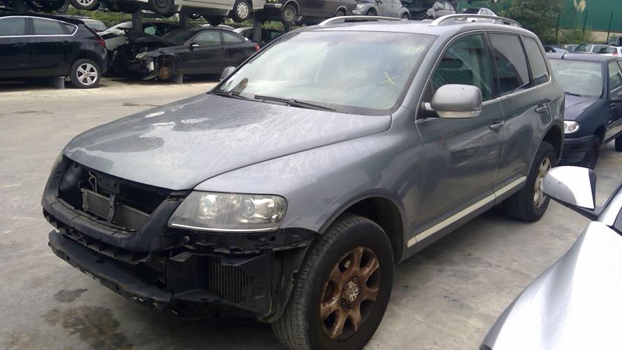 Image Pare choc arriere - VOLKSWAGEN TOUAREG 1