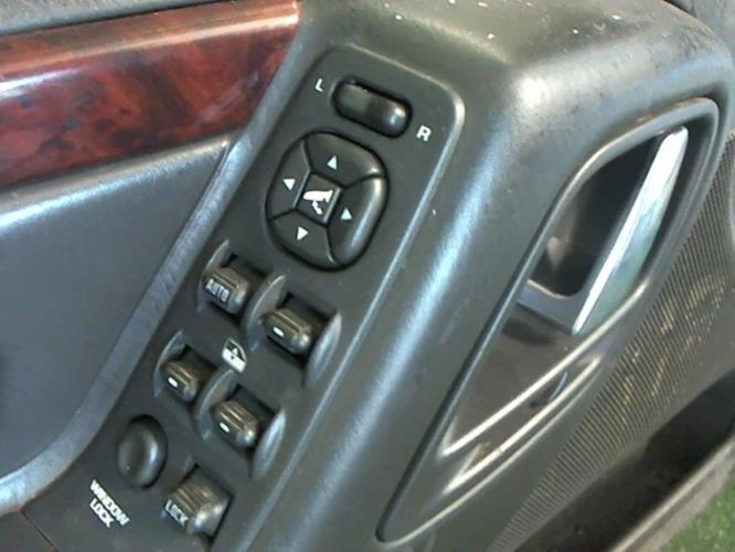 Image Porte avant gauche - JEEP GRAND CHEROKEE 1