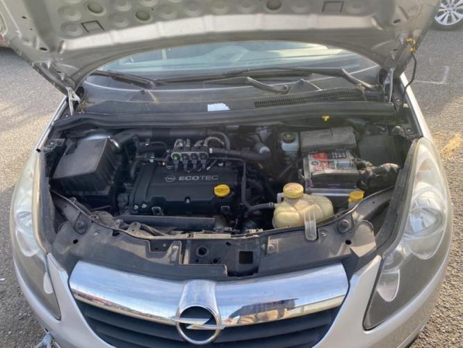 Image Trappe d'essence - OPEL CORSA D