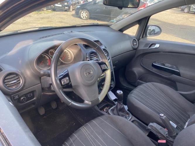 Image Trappe d'essence - OPEL CORSA D