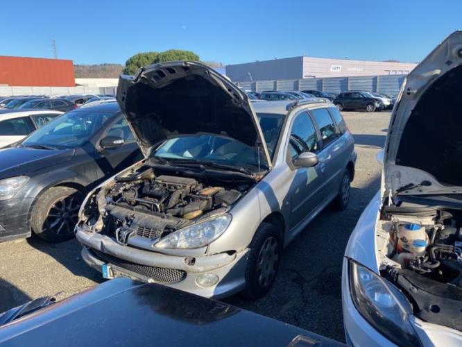Image Feu arriere principal droit (feux) - PEUGEOT 206