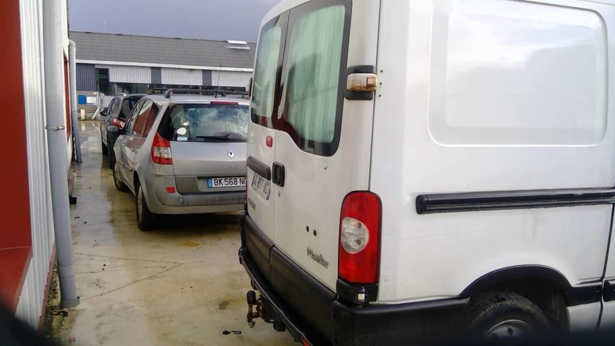 Image Pare choc avant - RENAULT MASTER 2
