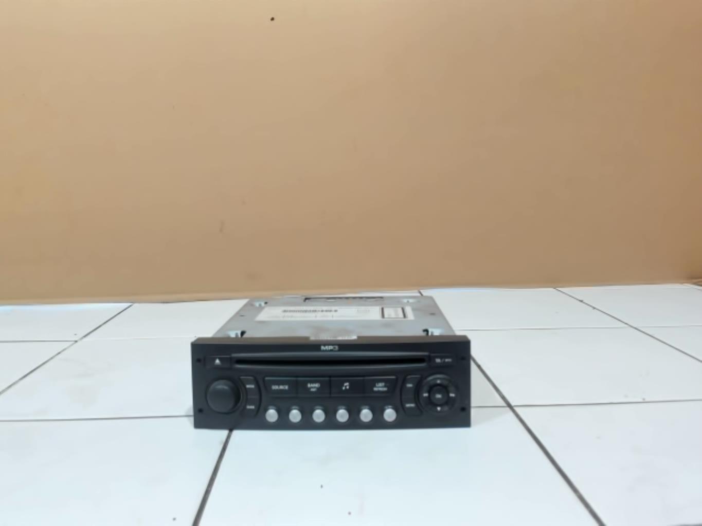 Autoradio d'origine DS DS3 PHASE 1 Diesel - 1