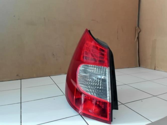 Image Feu arriere principal gauche (feux) - RENAULT SCENIC 2