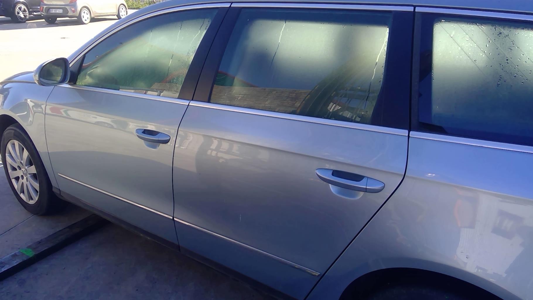 Portiera posteriore sinistra VOLKSWAGEN PASSAT 5 BREAK Diésel - 1