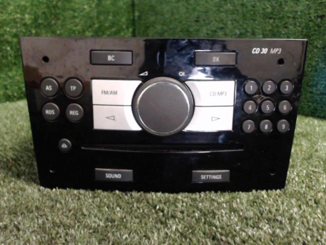 Image Autoradio d'origine - OPEL ASTRA H