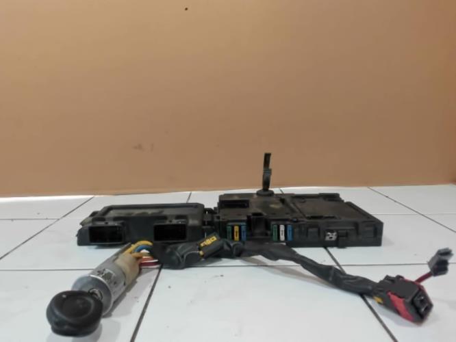 Image Kit de demarrage - PEUGEOT 206