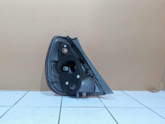 Image Feu arriere principal droit (feux) - HONDA JAZZ 1
