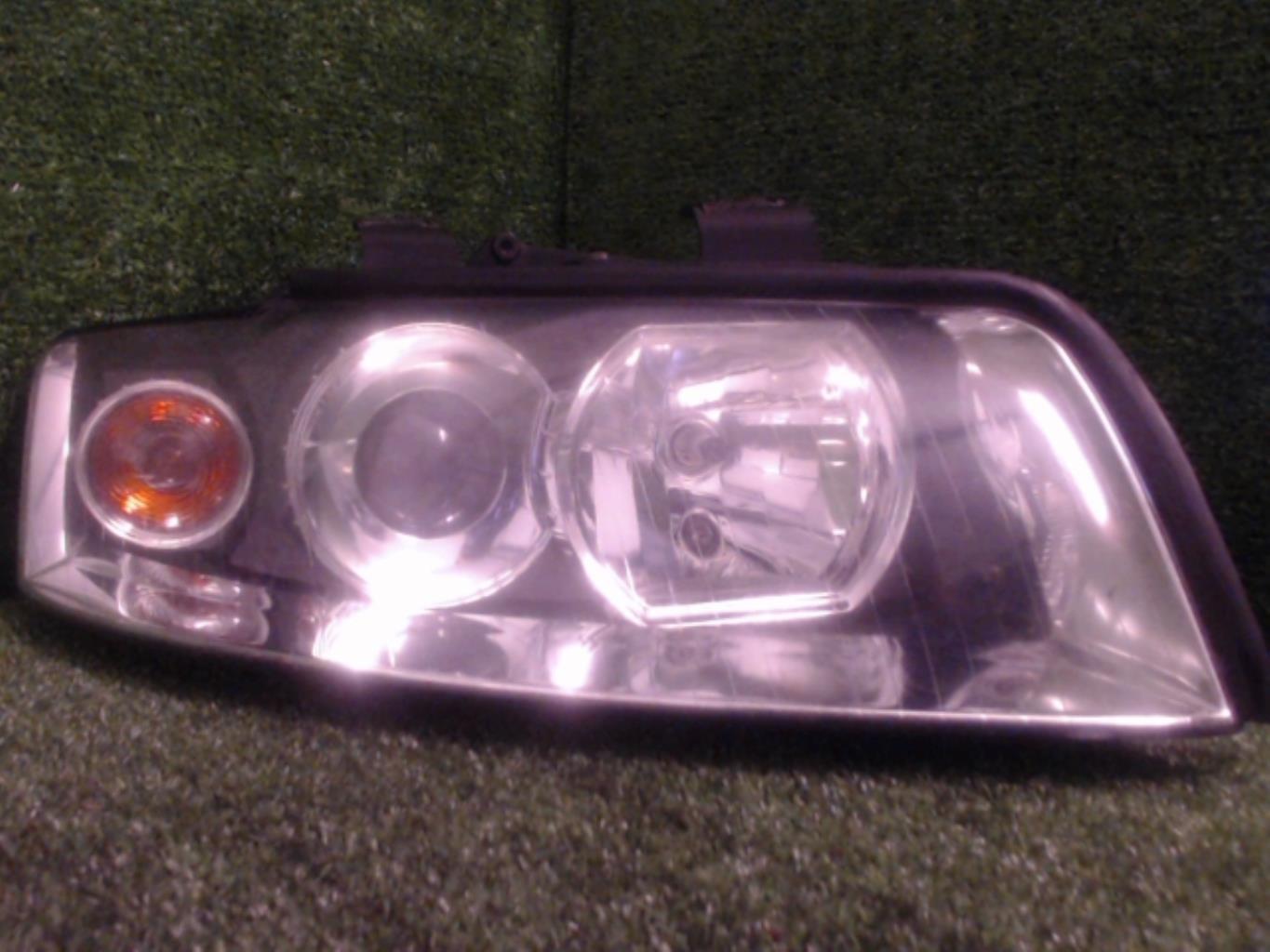 Gruppo ottico anteriore principale destro (luci)(faro) AUDI A4 2 PHASE 1 Diésel - 1