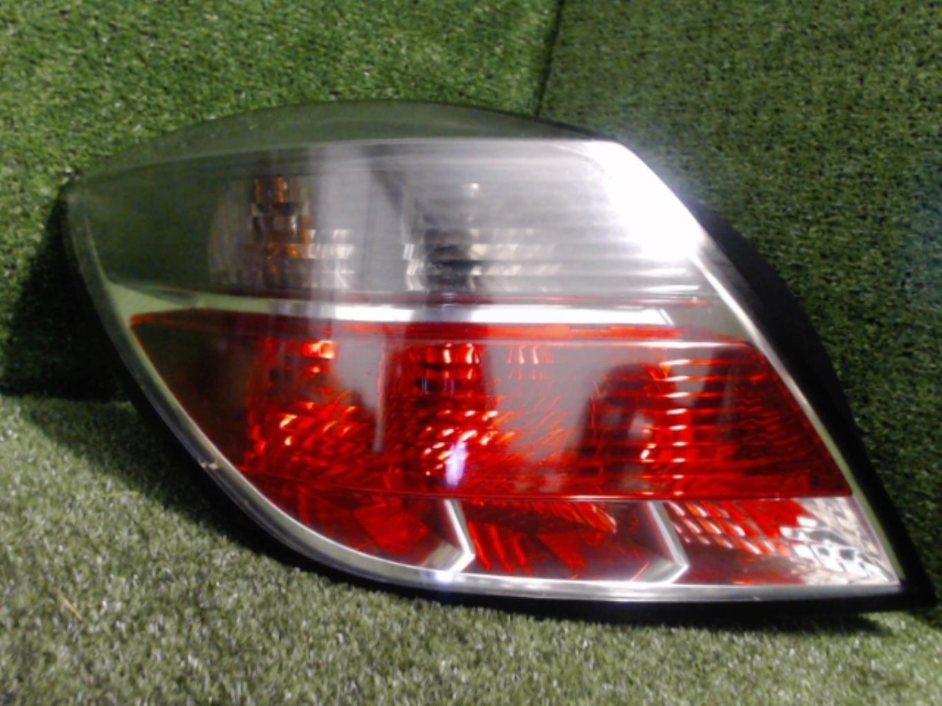 Fanale posteriore principale sinistro (luci) OPEL ASTRA H GTC PHASE 1 Diésel - 1