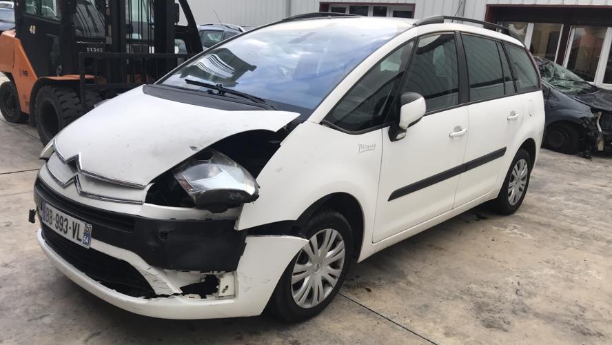 Image Pare choc arriere - CITROEN C4 GRAND PICASSO 1