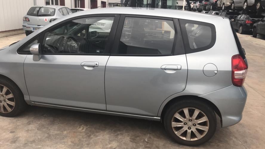 Image Feu arriere principal droit (feux) - HONDA JAZZ 1