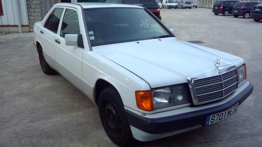 Image Optique avant secondaire gauche (feux)(clignotant) - MERCEDES 190 W201