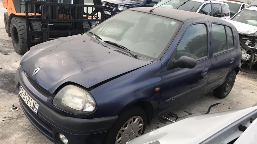 Image Calandre - RENAULT CLIO 2