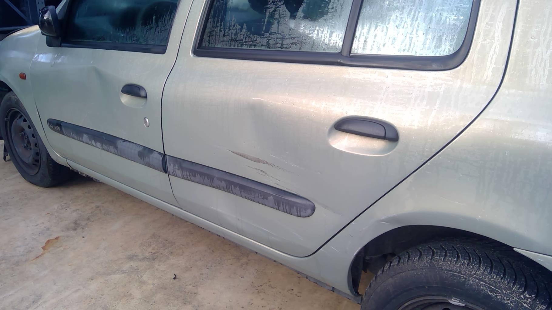 Image RENAULT CLIO 2