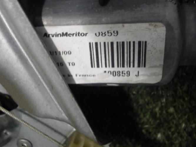 Image Leve vitre electrique avant droit - RENAULT CLIO 3