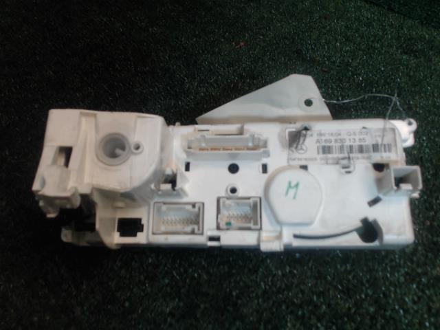 Commande chauffage MERCEDES CLASSE A 169 PHASE 1 Diesel - 1