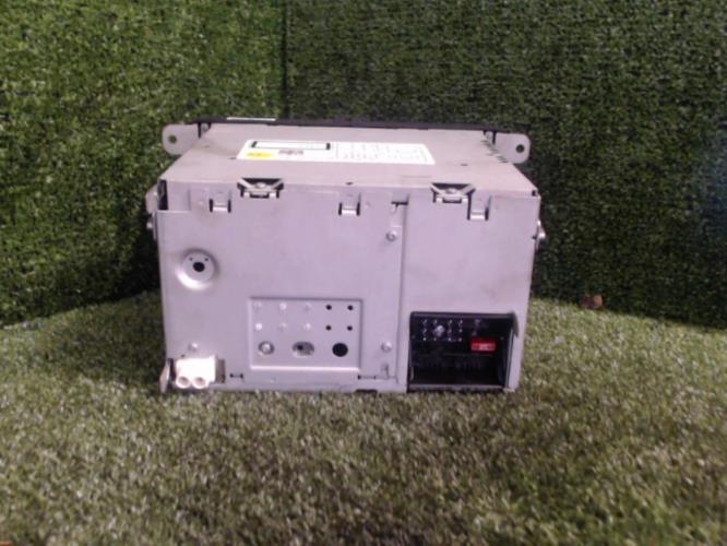 Image Autoradio d'origine - VOLKSWAGEN POLO 5