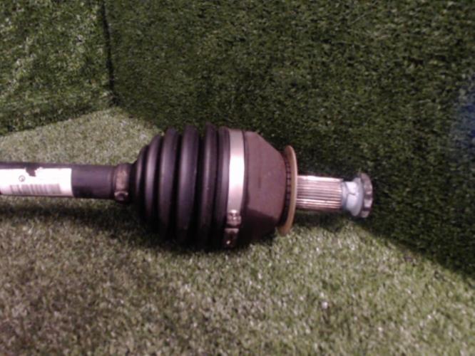 Image Cardan gauche (transmission) - VOLKSWAGEN POLO 5