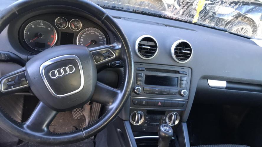 Image Autoradio d'origine - AUDI A3 2