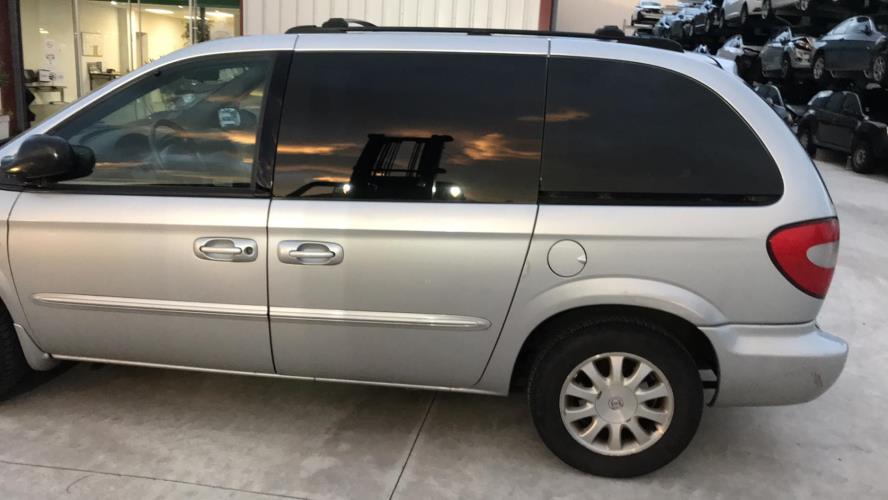 Image Pare choc avant - CHRYSLER VOYAGER 4