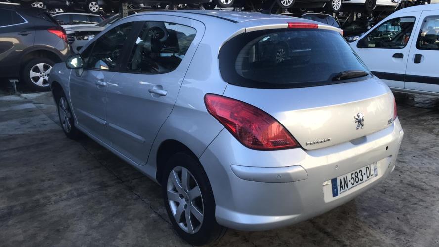 Image Ecran GPS - PEUGEOT 308 1