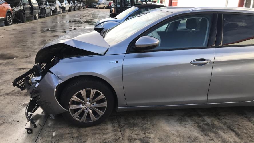 Image Renfort pare choc arriere (traverse) - PEUGEOT 308 2 SW