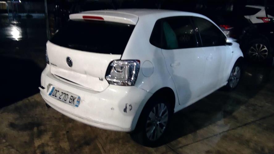 Image Volant - VOLKSWAGEN POLO 5