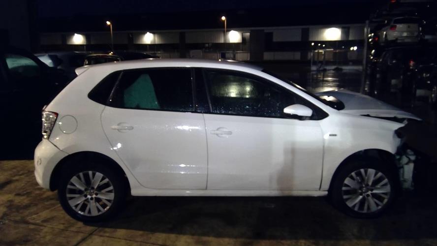 Image Volant - VOLKSWAGEN POLO 5