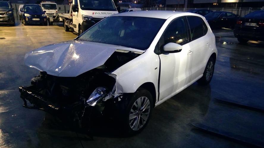 Image Volant - VOLKSWAGEN POLO 5