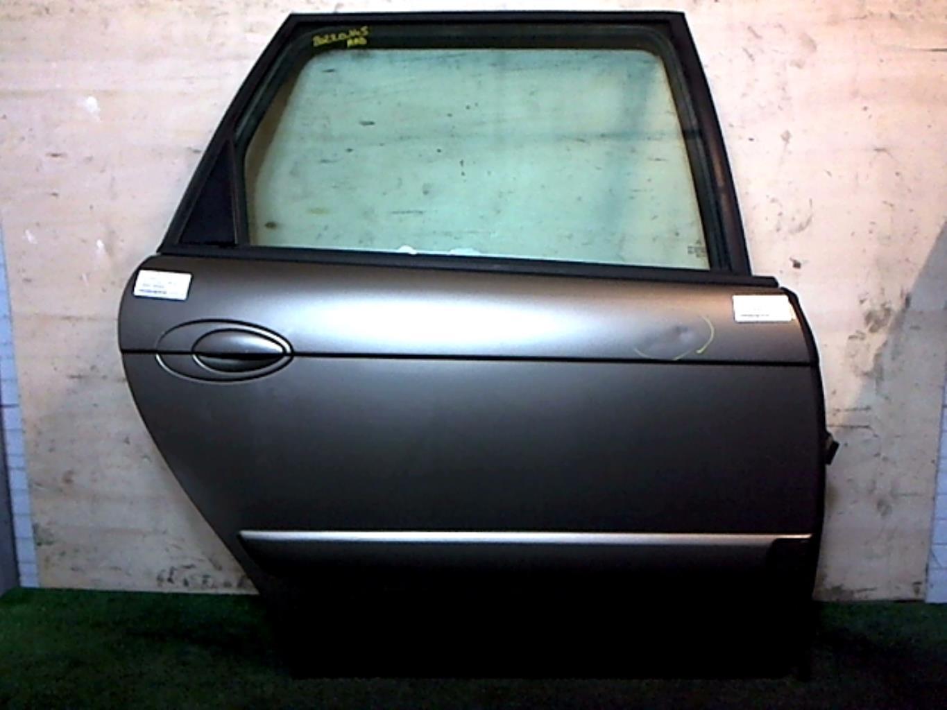 Portiera posteriore destra CITROEN C5 1 PHASE 2 BREAK Diésel - 1