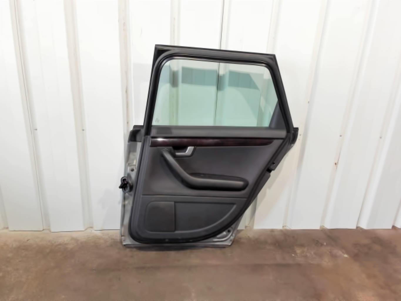 Portiera posteriore destra AUDI A4 2 AVANT PHASE 2 BREAK Diésel - 1