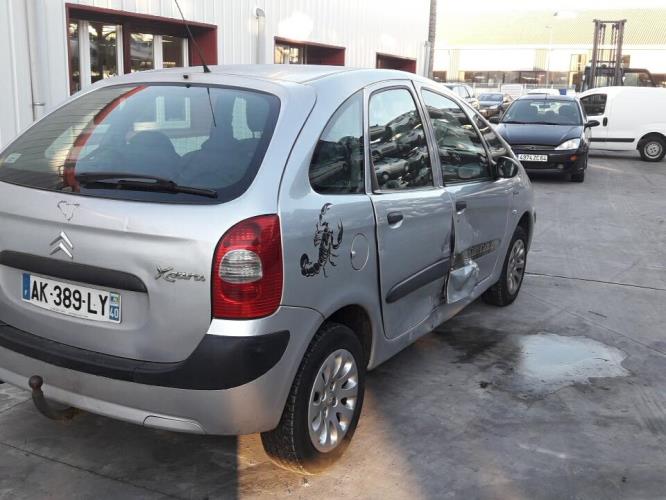 Image Aile avant droit - CITROEN XSARA PICASSO