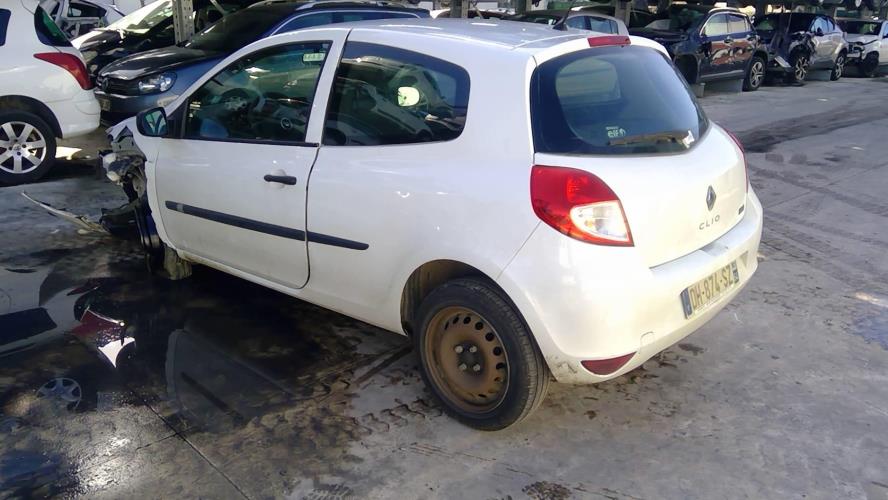 Image Trappe d'essence - RENAULT CLIO 3