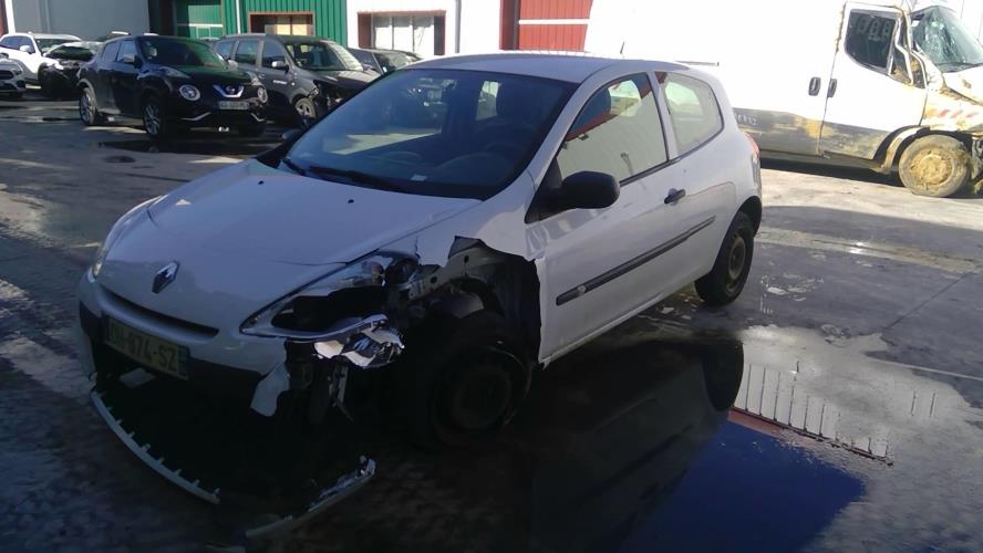 Image Trappe d'essence - RENAULT CLIO 3