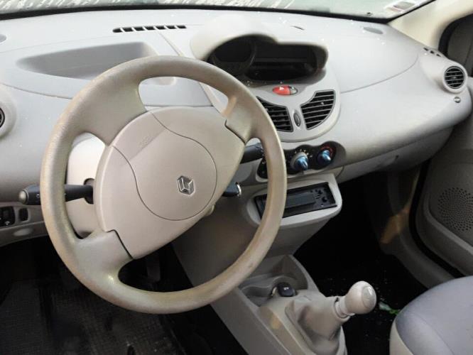 Image Trappe d'essence - RENAULT TWINGO 2