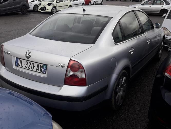 Image Capot - VOLKSWAGEN PASSAT 4